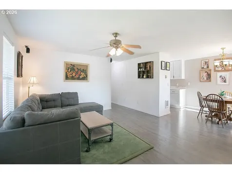 535 Diane Street Castle Rock WA 98611