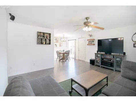 535 Diane Street Castle Rock WA 98611