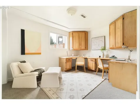 11731 Longstanding Court Oregon City OR 97045