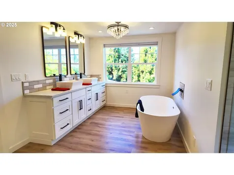 14752 SE Taryn Court Happy Valley OR 97086