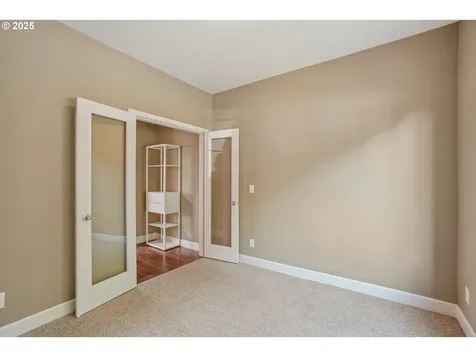16822 NW Vetter Drive Portland OR 97229