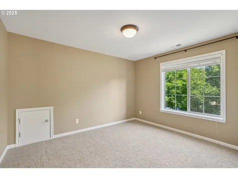16822 NW Vetter Drive Portland OR 97229