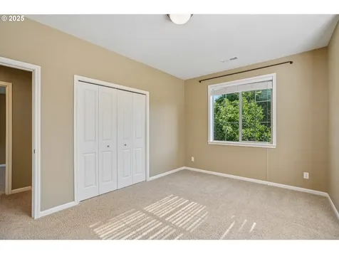 16822 NW Vetter Drive Portland OR 97229