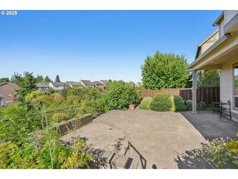 16822 NW Vetter Drive Portland OR 97229