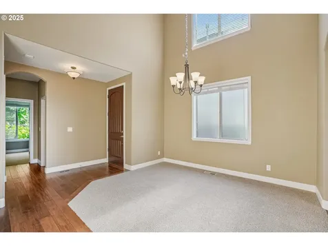 16822 NW Vetter Drive Portland OR 97229