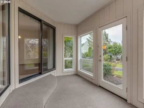 2328 NE 156th Place Portland OR 97230