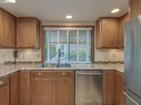 2328 NE 156th Place Portland OR 97230