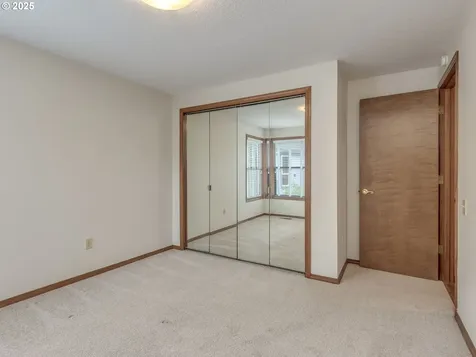2328 NE 156th Place Portland OR 97230