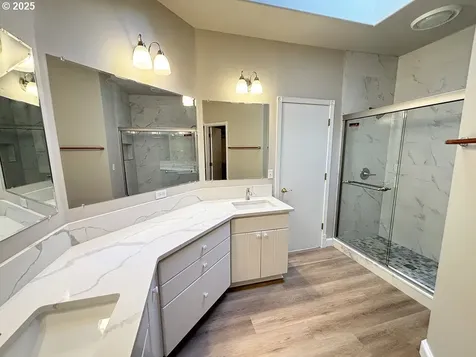 5687 Ridgetop Court Lake Oswego OR 97035