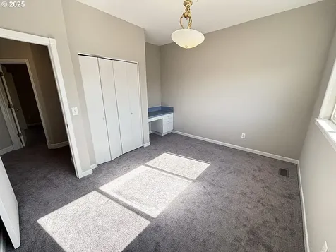 5687 Ridgetop Court Lake Oswego OR 97035