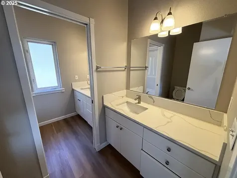 5687 Ridgetop Court Lake Oswego OR 97035
