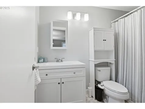16411 NE 33rd Street Vancouver WA 98682