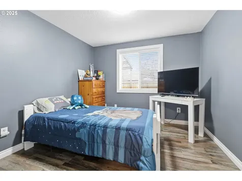16411 NE 33rd Street Vancouver WA 98682