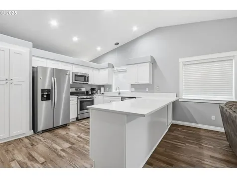 16411 NE 33rd Street Vancouver WA 98682
