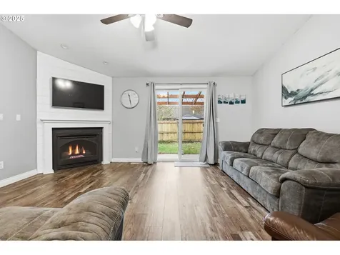 16411 NE 33rd Street Vancouver WA 98682