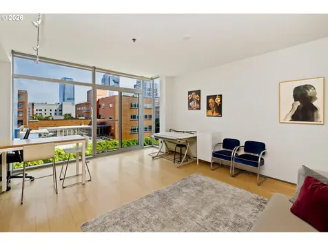 1221 SW 10th Avenue Portland OR 97205