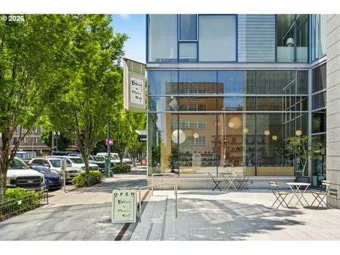 1221 SW 10th Avenue Portland OR 97205