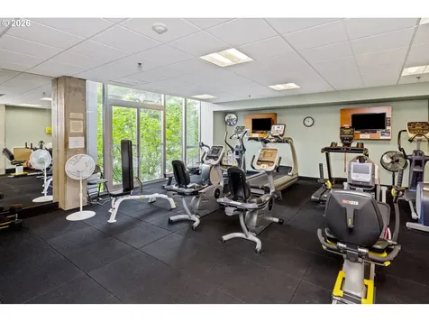 1221 SW 10th Avenue Portland OR 97205