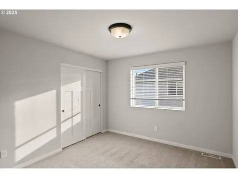 10410 NW 307th Avenue North Plains OR 97133
