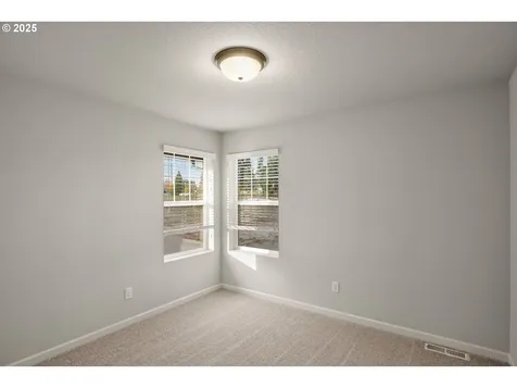 10410 NW 307th Avenue North Plains OR 97133