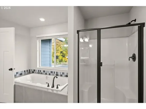 10410 NW 307th Avenue North Plains OR 97133