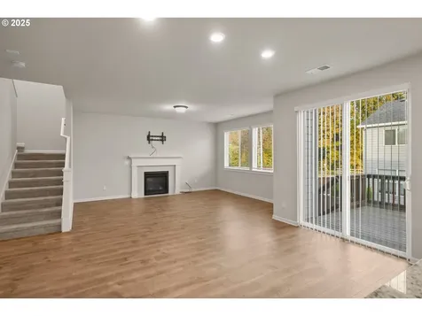 10410 NW 307th Avenue North Plains OR 97133