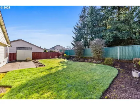 128 Lillian Court SE Salem OR 97306