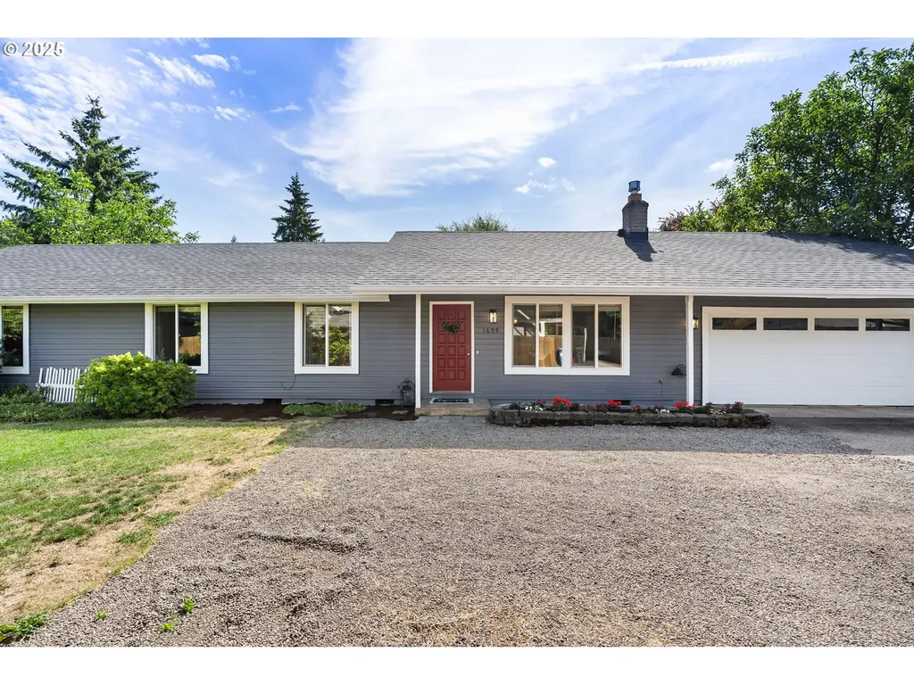 1699 Norkenzie Road Eugene OR 97401