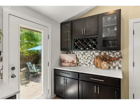 1699 Norkenzie Road Eugene OR 97401