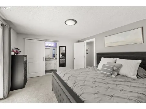 1699 Norkenzie Road Eugene OR 97401