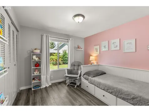 1699 Norkenzie Road Eugene OR 97401