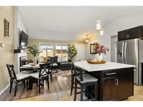 1699 Norkenzie Road Eugene OR 97401