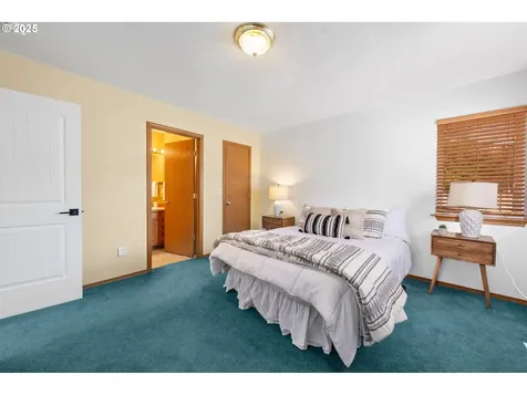 1536 6th Street Astoria OR 97103