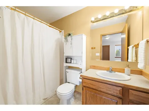 1536 6th Street Astoria OR 97103