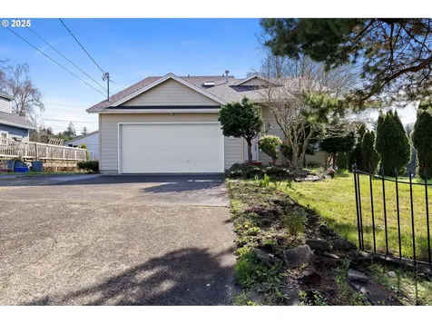 1536 6th Street Astoria OR 97103