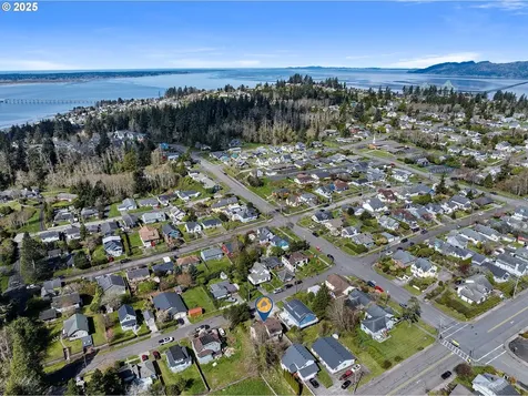 1536 6th Street Astoria OR 97103
