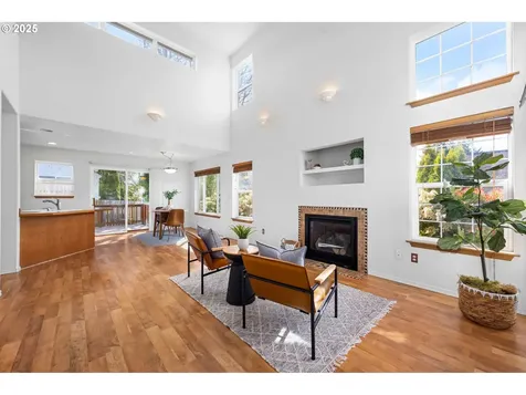 1536 6th Street Astoria OR 97103