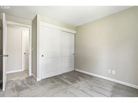 8416 SW Iroquois Drive Tualatin OR 97062