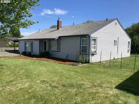 750 Lasalle Street Harrisburg OR 97446