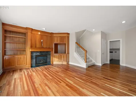 2037 NW Woodrose Drive Portland OR 97229