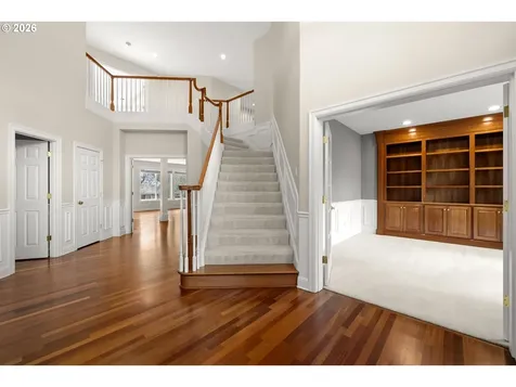 2037 NW Woodrose Drive Portland OR 97229