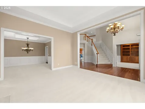 2037 NW Woodrose Drive Portland OR 97229