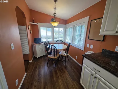 4401 Settlers Loop Forest Grove OR 97116