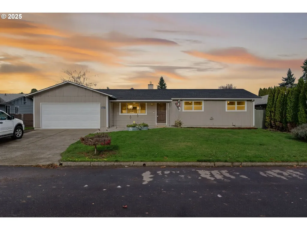 1100 S Ivy Street Cornelius OR 97113