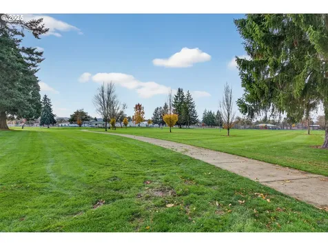 1100 S Ivy Street Cornelius OR 97113