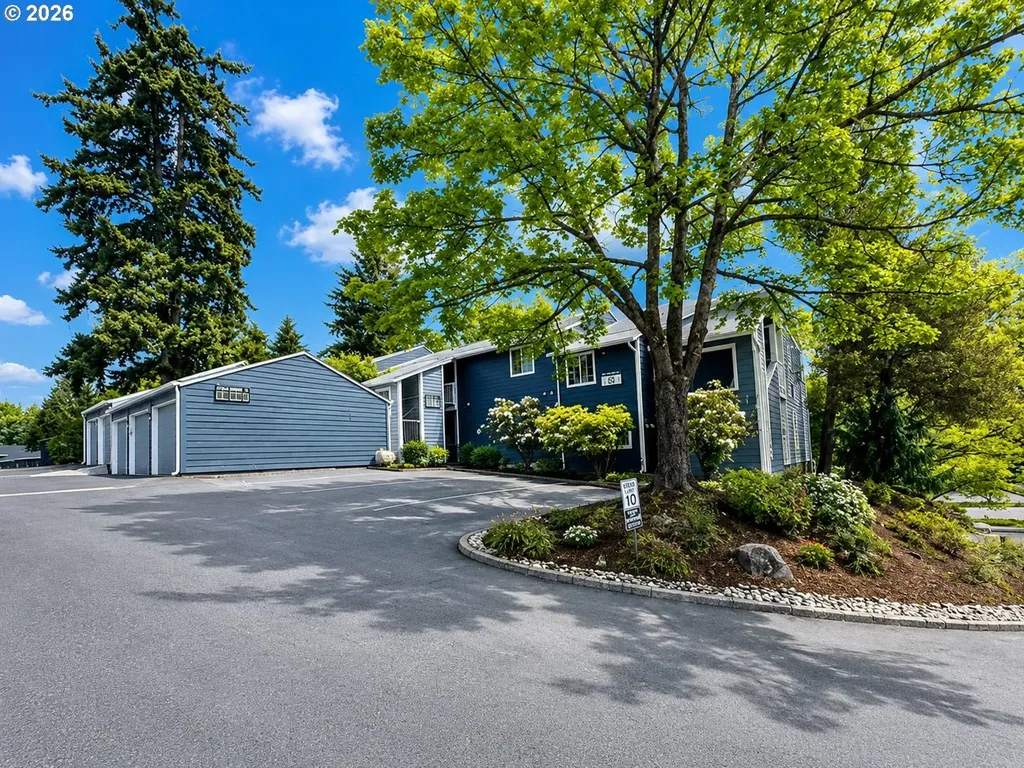 12600 SE Freeman Way Milwaukie OR 97222