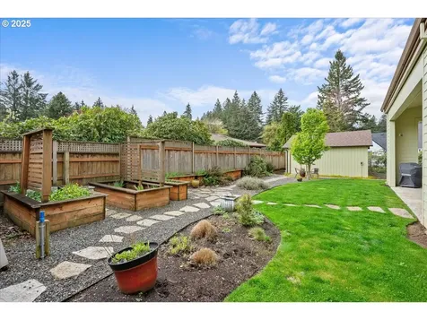 1017 NE 152nd Avenue Portland OR 97230
