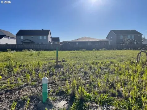 2194 NW Fendle Way Mcminnville OR 97128