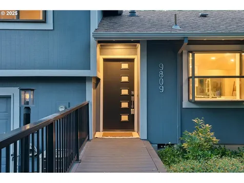 9809 SW Quail Post Road Portland OR 97219