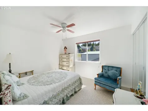 805 Lisa Place Coos Bay OR 97420